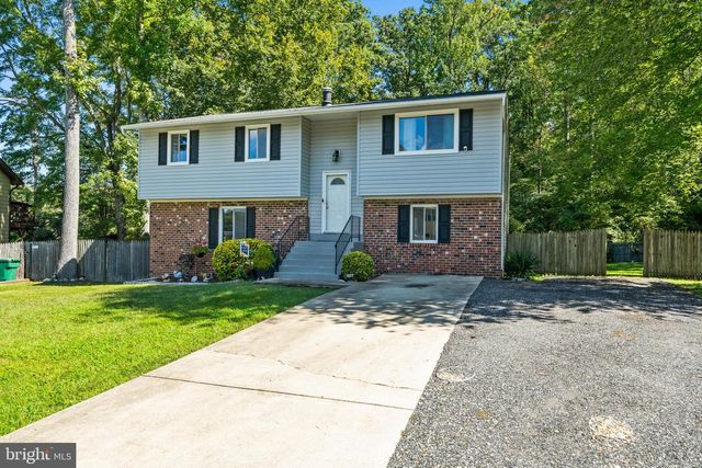 9016 HOLLY AVE, Waldorf, MD 20601