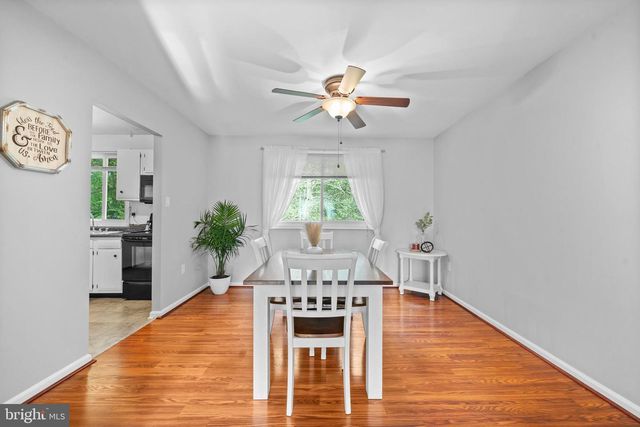 9016 HOLLY AVE, Waldorf, MD 20601