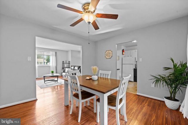 9016 HOLLY AVE, Waldorf, MD 20601