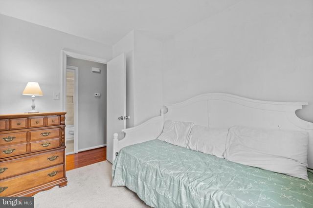 9016 HOLLY AVE, Waldorf, MD 20601
