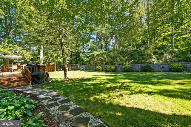 9016 HOLLY AVE, Waldorf, MD 20601