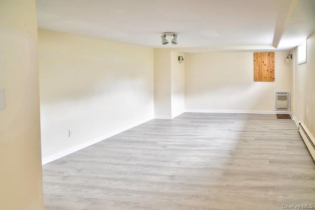 18 Bailey Avenue, Babylon, NY 11702