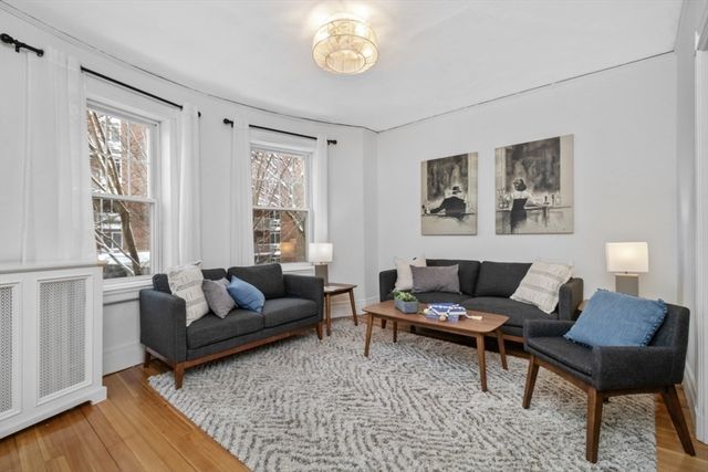 20 Winchester St 3, Brookline, MA 02446