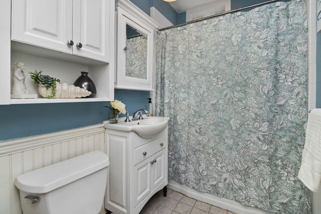 20 Winchester St 3, Brookline, MA 02446