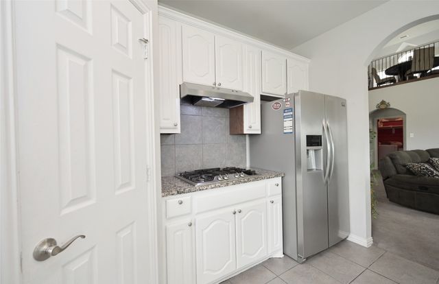 1067 Hollow Creek Drive, Cedar Hill, TX 75104