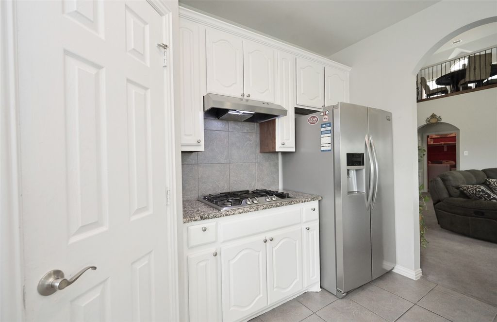 property-img