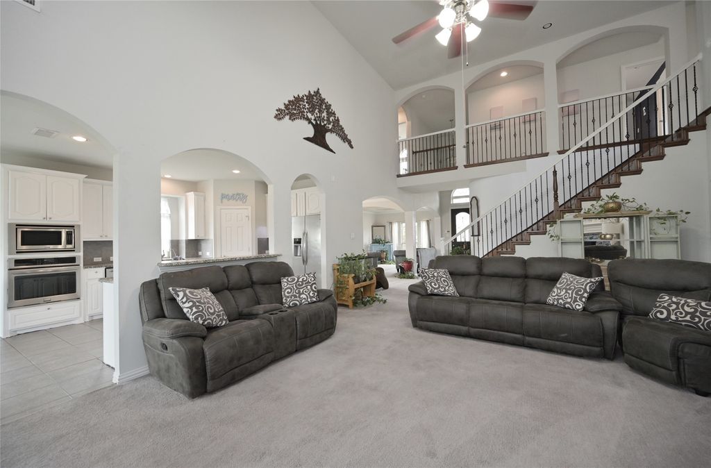 property-img