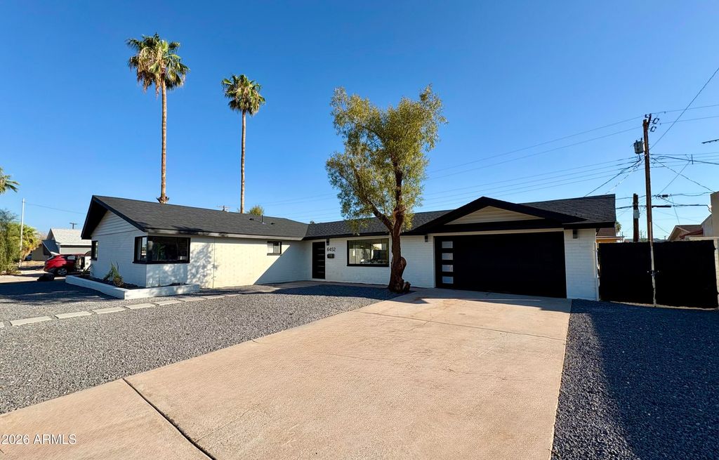 6452 W READE Avenue, Glendale, AZ 85301 — photo 2