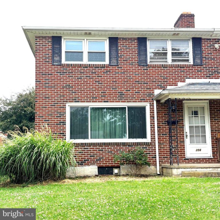 356 E SPRINGETTSBURY AVENUE, York, PA 17403