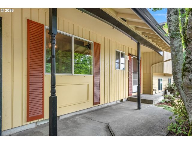 13205 Sw ASH Dr, Tigard, OR 97223