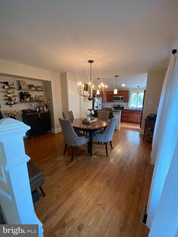 130 E MARSHALL AVE, Langhorne, PA 19047