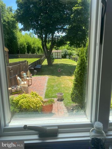 130 E MARSHALL AVE, Langhorne, PA 19047