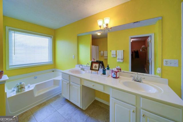 4917 Overlook View Court, Duluth, GA 30096