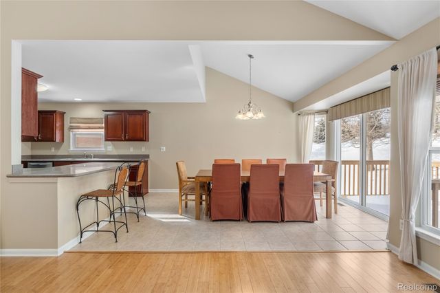 3841 Arbor Drive 86, Auburn Hills, MI 48326