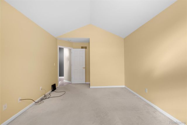 3841 Arbor Drive 86, Auburn Hills, MI 48326