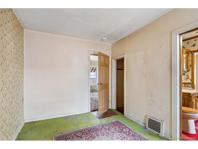 3828 Wyandot St, Denver, CO 80211