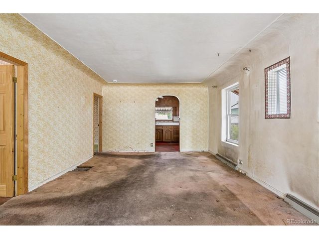 3828 Wyandot St, Denver, CO 80211