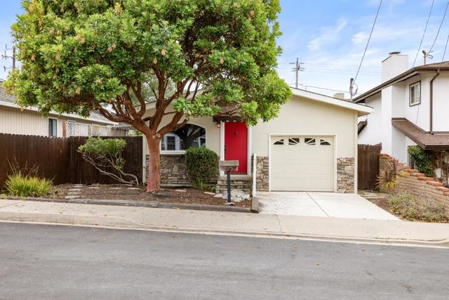 514 7th Street, Pacific Grove, CA 93950