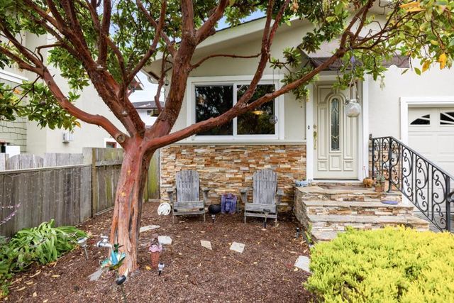 514 7th Street, Pacific Grove, CA 93950