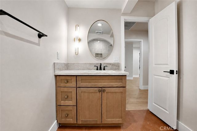 3432 Larissa, Los Angeles, CA 90026