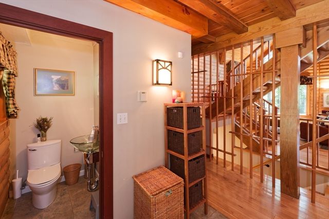 55 Breakneck Hill Rd, Southborough, MA 01772