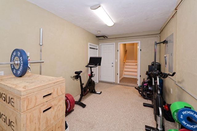 55 Breakneck Hill Rd, Southborough, MA 01772