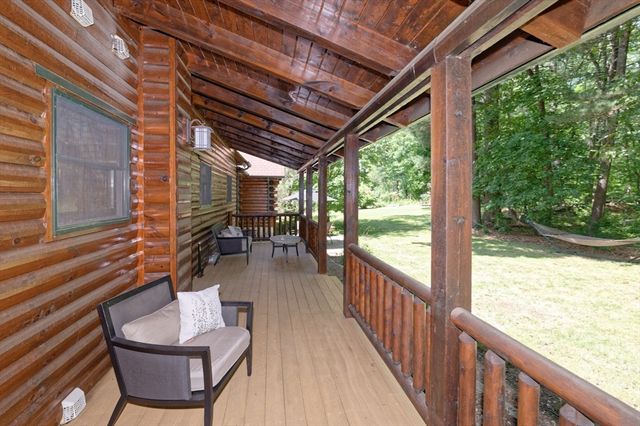 55 Breakneck Hill Rd, Southborough, MA 01772