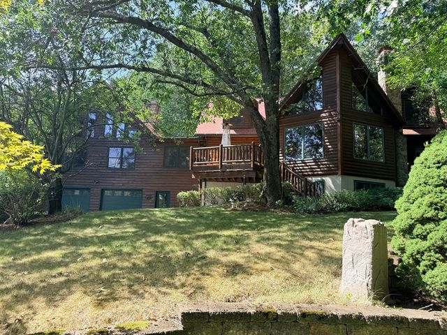 55 Breakneck Hill Rd, Southborough, MA 01772