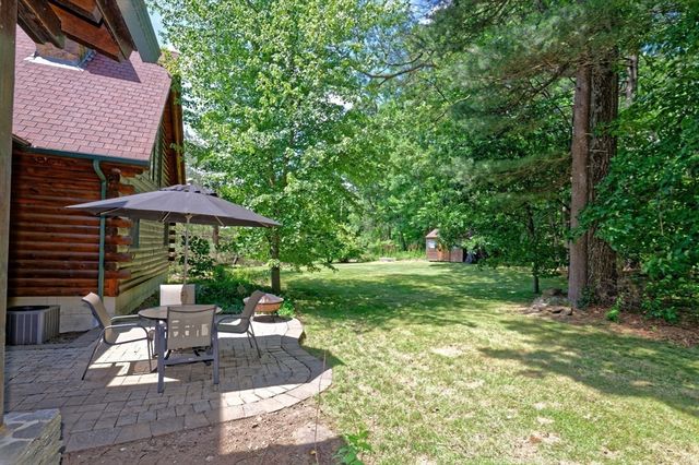 55 Breakneck Hill Rd, Southborough, MA 01772