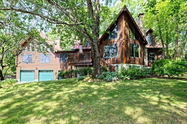 55 Breakneck Hill Rd, Southborough, MA 01772