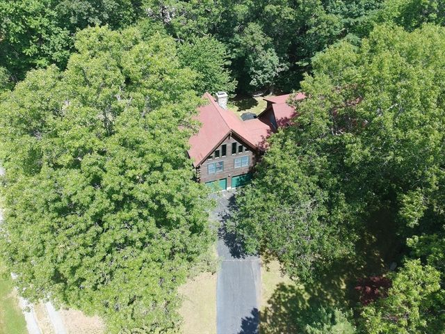 55 Breakneck Hill Rd, Southborough, MA 01772