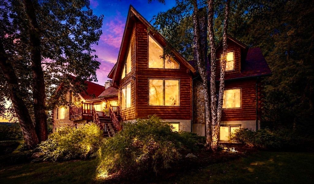 55 Breakneck Hill Rd, Southborough, MA 01772