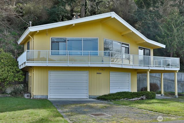 3545 Shell Street, Greenbank, WA 98253