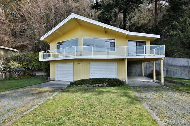 3545 Shell Street, Greenbank, WA 98253