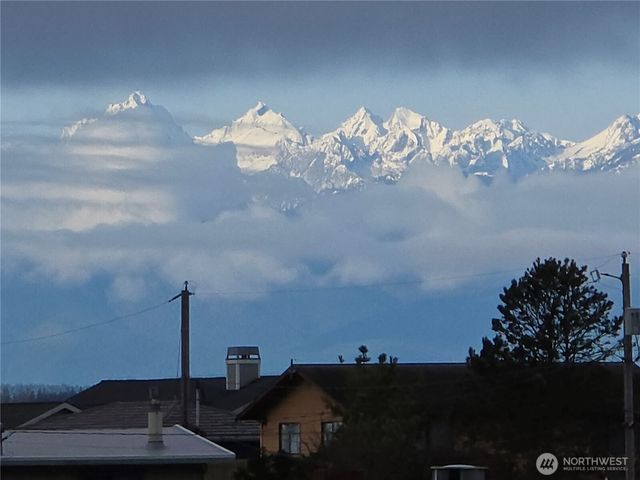 3545 Shell Street, Greenbank, WA 98253