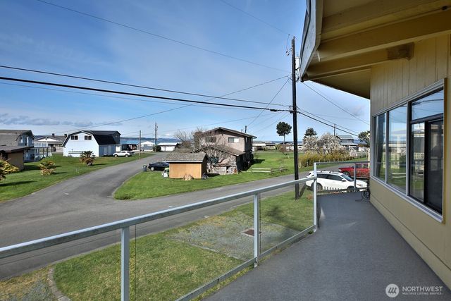3545 Shell Street, Greenbank, WA 98253
