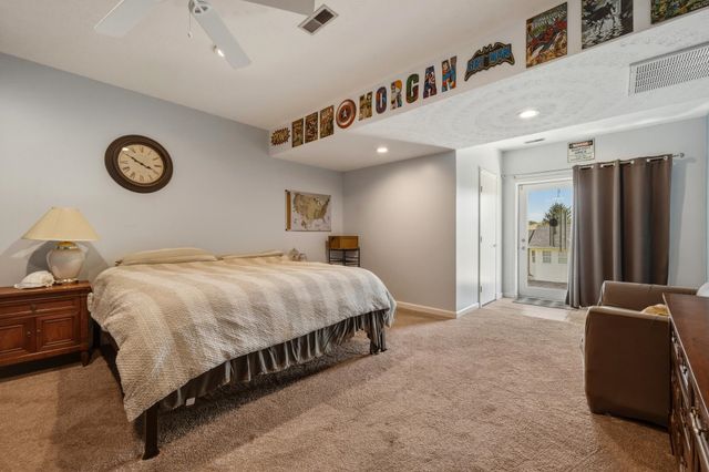 42 Regal Oaks, Barboursville, WV 25504
