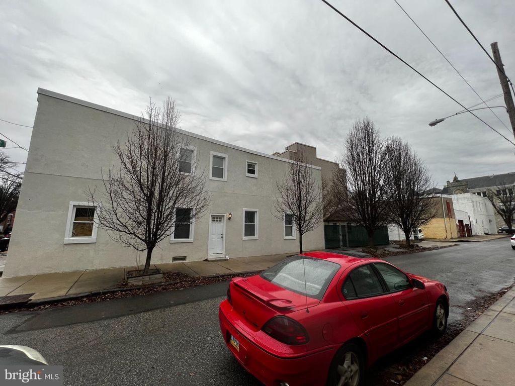 2637 TULIP ST, PHILADELPHIA, PA 19125 — photo 3