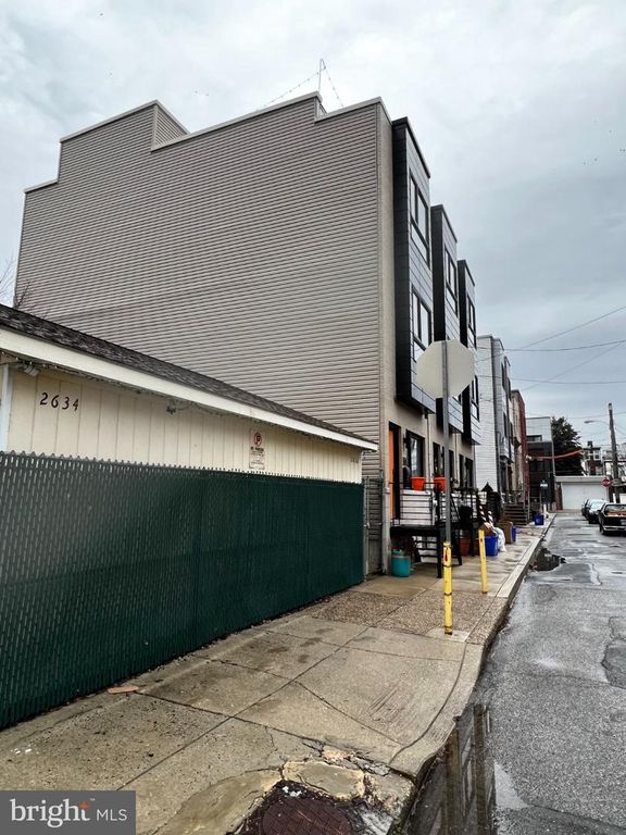 2637 TULIP ST, PHILADELPHIA, PA 19125 — photo 5