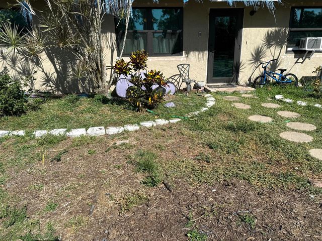 13743 Persimmon Boulevard, Royal Palm Beach, FL 33411