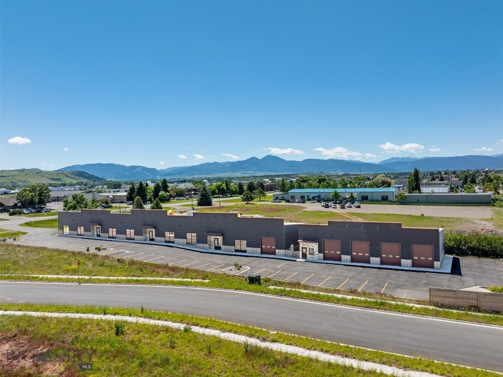 2779 N 7th Avenue, Bozeman, MT 59715 photo 4