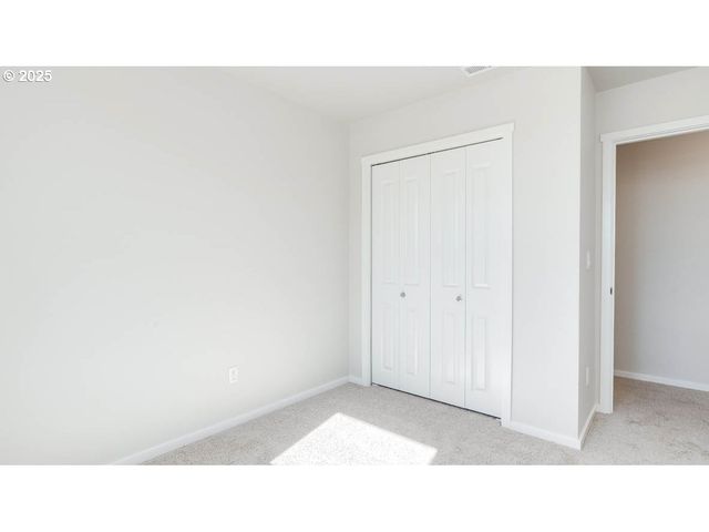 3671 Sw 36th St, Gresham, OR 97080