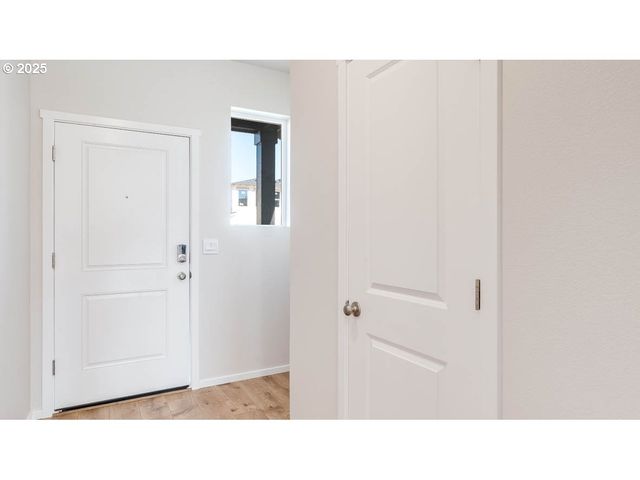 3671 Sw 36th St, Gresham, OR 97080