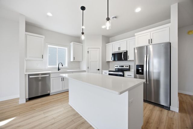 6267 87 Avenue S, Horace, ND 58047