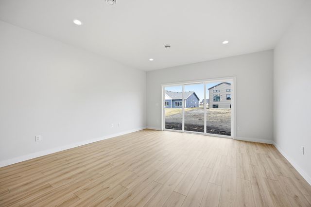 6267 87 Avenue S, Horace, ND 58047