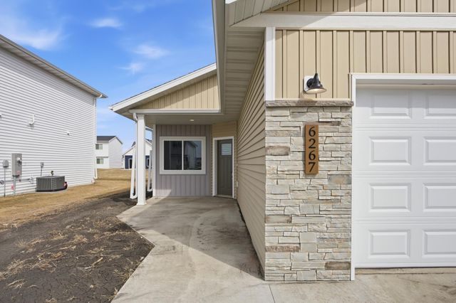 6267 87 Avenue S, Horace, ND 58047