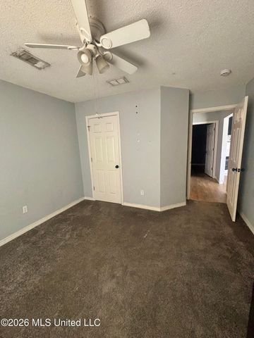 7517 Oak Cove Drive, Biloxi, MS 39532