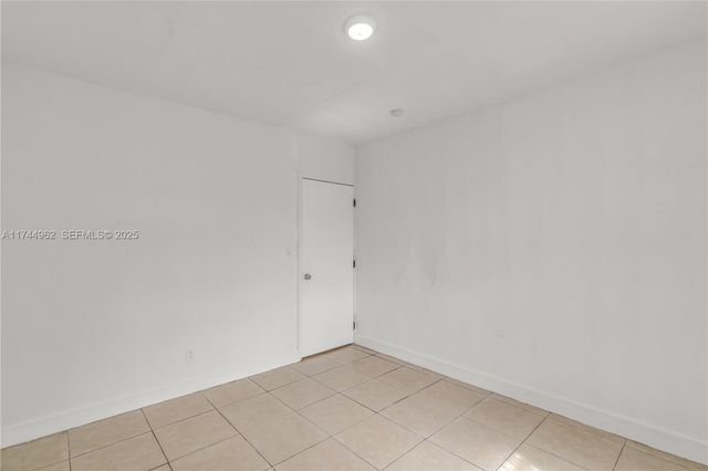 7525 NE Miami Court, Miami, FL 33138
