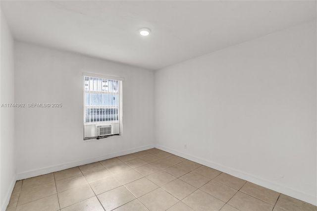 7525 NE Miami Court, Miami, FL 33138