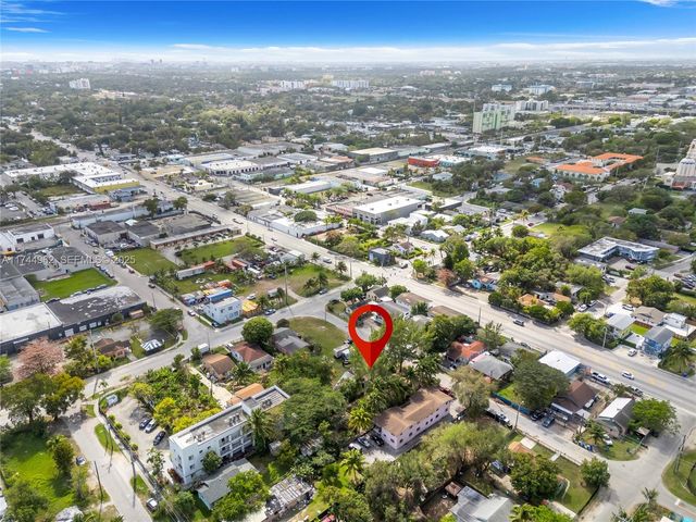 7525 NE Miami Court, Miami, FL 33138